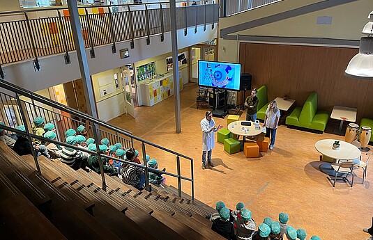 Gastles over gezonde ogen op basisschool in Vreeland